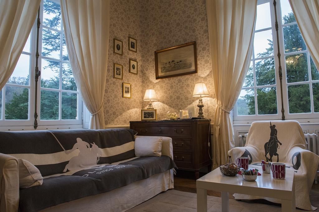 Le Manoir De Benedicte B&B Cahan Exteriér fotografie