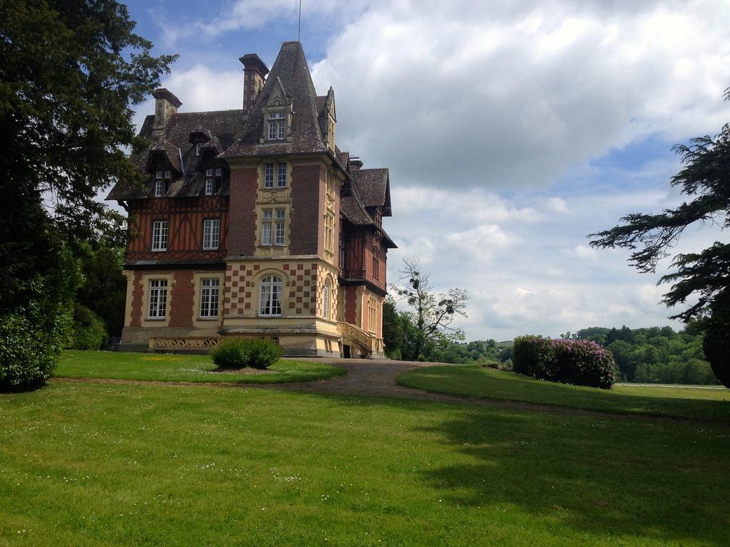 Le Manoir De Benedicte B&B Cahan Exteriér fotografie