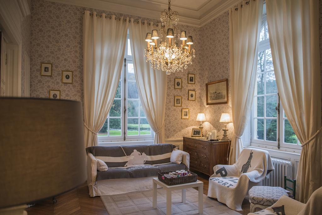 Le Manoir De Benedicte B&B Cahan Exteriér fotografie