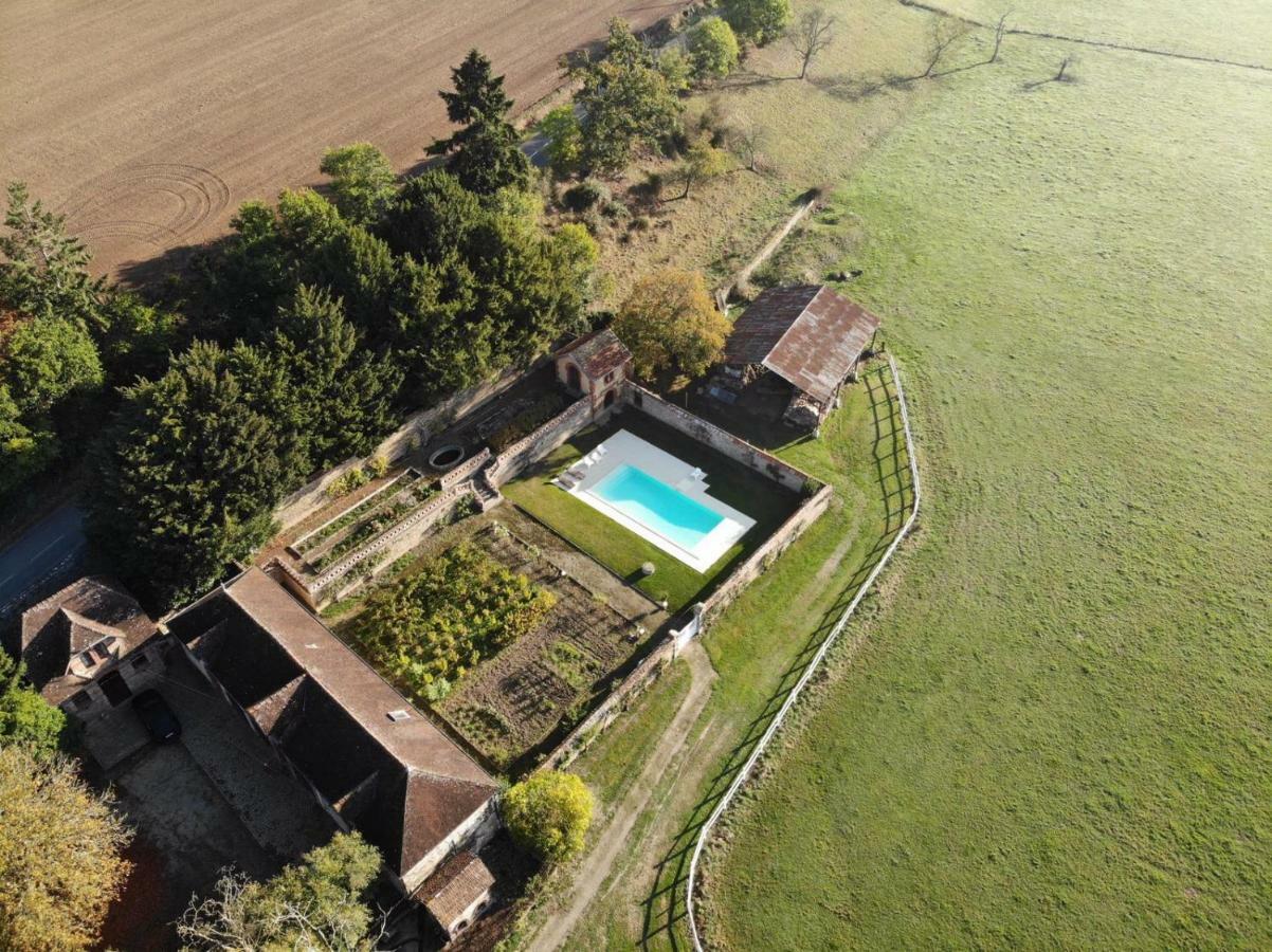Le Manoir De Benedicte B&B Cahan Exteriér fotografie